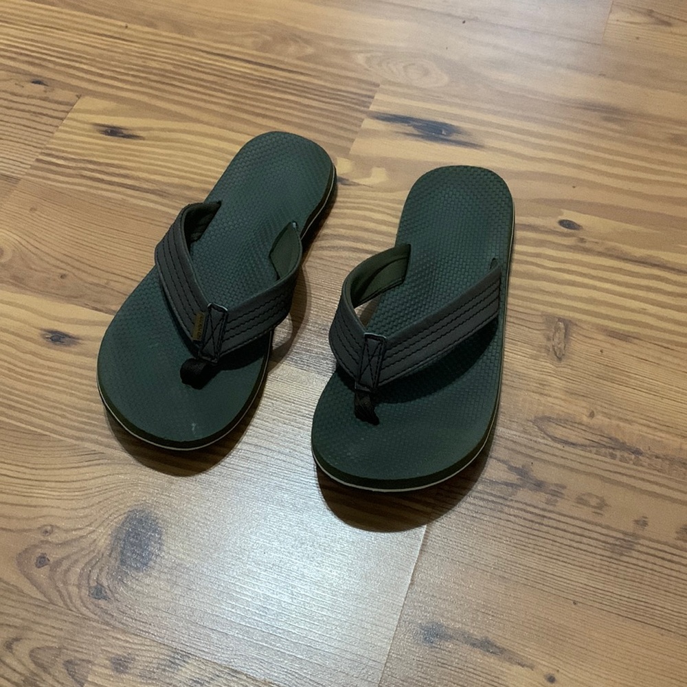 Freewaters Flip-flops